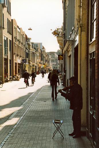 Resize_of_folkingestraat_1_maart_20