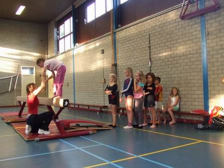 Resize_of_jeugdgym_9_oktober_2008_0