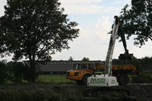 Het 'consumeren' van de kanaaloever, anders belicht.....