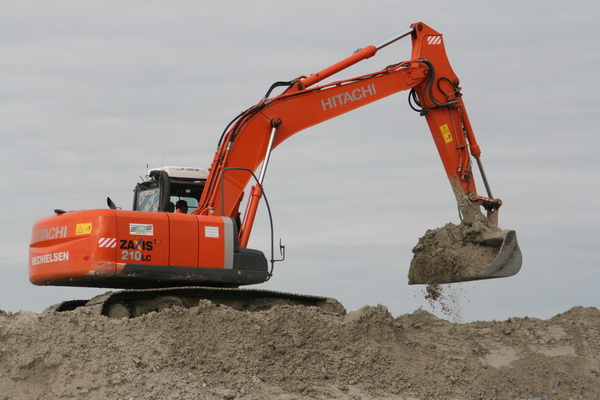 Niet alleen uitbaggeren, afknibbelen etc., ook iets nieuws realiseren, daar gaat het tenslotte om. 'Oranje Boven!'