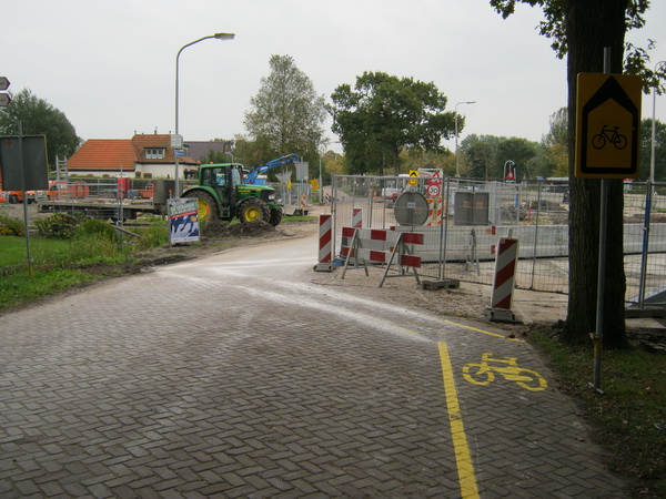 Tot slot deze plaat, geeft een beter overzicht.  Kijk a.u.b. goed uit en hou vooral de kinderen in de gaten. (Eens een schoolmeester, altijd.......)